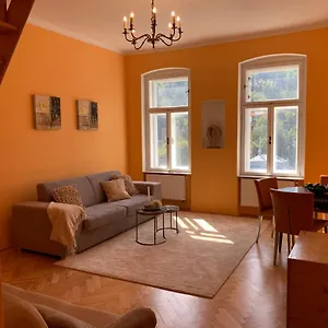 Bella Vista Apartment