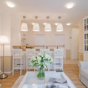 4* Appart hôtel Revelton